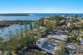 THE Ritz - Saturday check in for Christmas Peak, Yamba